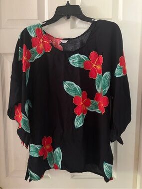 Black Floral Women's Top with Red Hibiscus Print and Batwing Sleeves